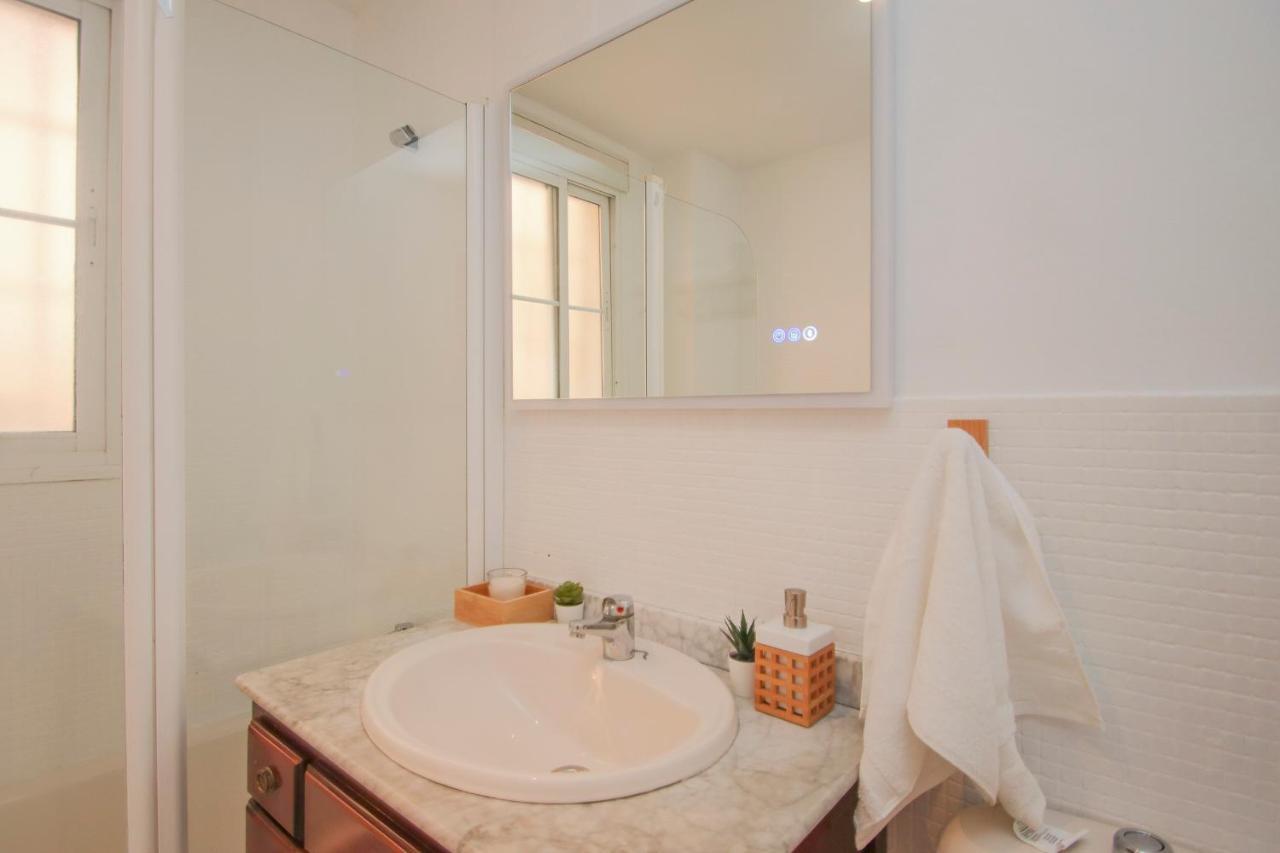 Modern Apt - Luxe Queen Bed - Walk To Isla Magica 塞维利亚 外观 照片