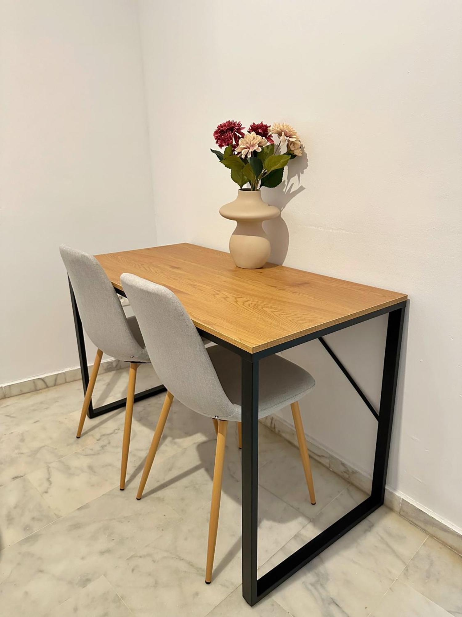 Modern Apt - Luxe Queen Bed - Walk To Isla Magica 塞维利亚 外观 照片